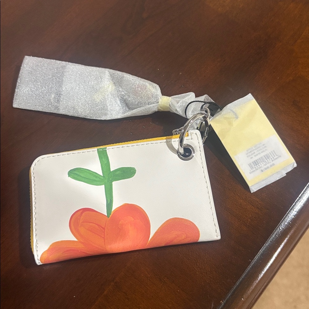 Marc Jacobs White Wallet with Floral Accents